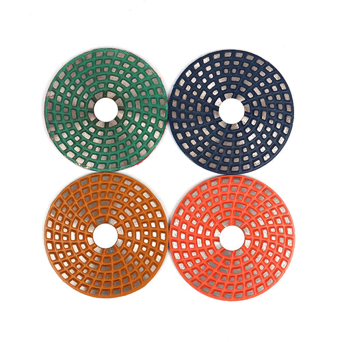 Sintered metal bond diamond disc for aggressive granite grinding and coarse material removal